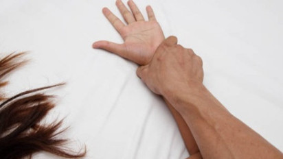 Hati-hati, Syekh Ali Jaber Katakan Ada Dosa Zina yang Tidak Diampuni oleh Allah SWT