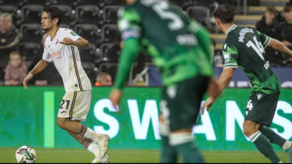 Komentar Suporter Swansea City Melihat Debut Nathan Tjoe-A-On di Carabao Cup, Sebut Pemain Timnas Indonesia Itu...
