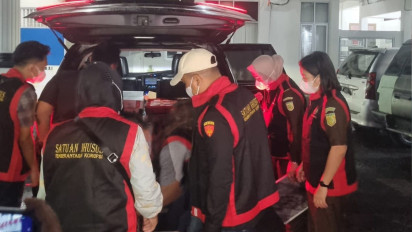 Geledah Kantor Dinas Kesehatan Tapteng dan Rumah Mantan Kadis, Tim Penyidik Kejati Sumut Amankan Dokumen