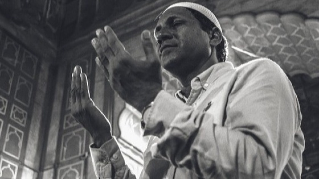 Doa Mohon Terhindar dari Pertikaian, Surah Az Zumar Ayat 46
            - galeri foto