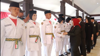 Pengibaran Bendera Upacara HUT RI di Lumajang, Dipastikan Tetap Bolehkan Paskibraka Putri Memakai Jilbab