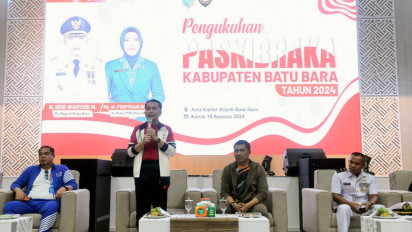 Pj Gubernur Sumut Agus Fatoni Beri Motivasi Paskibraka dan Berterima Kasih kepada Veteran di Kabupaten Batubara