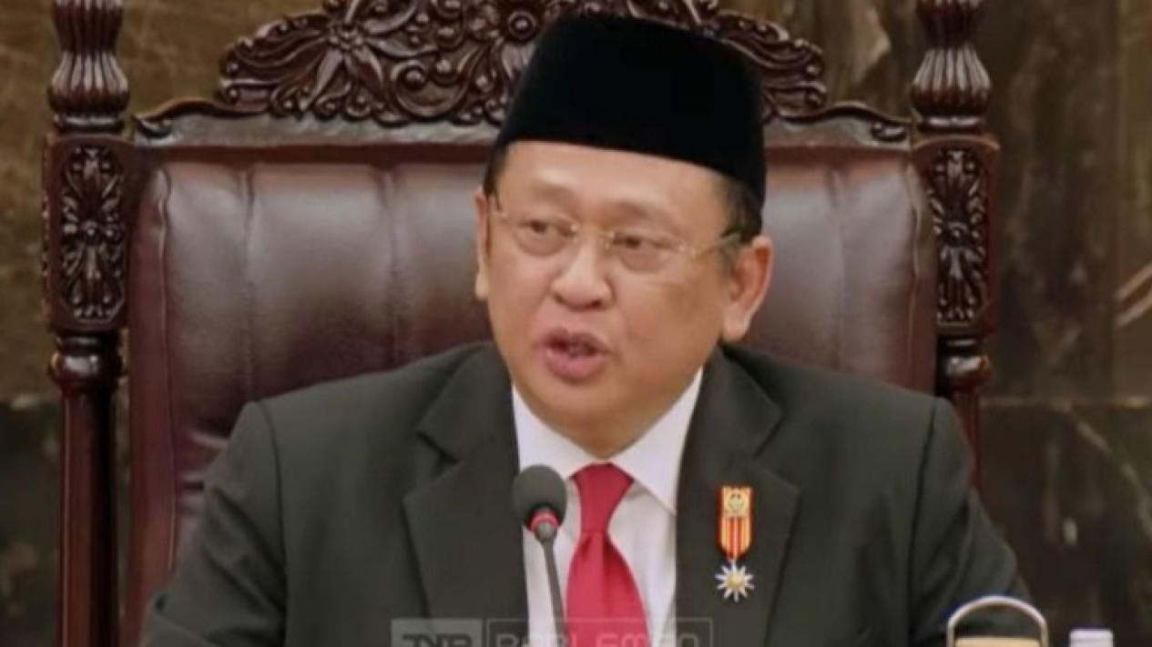 Bamsoet Singgung Calon Menteri Rezim Baru Jangan Bimbang, Buat Baik pada Prabowo Pasti Tenang
            - galeri foto