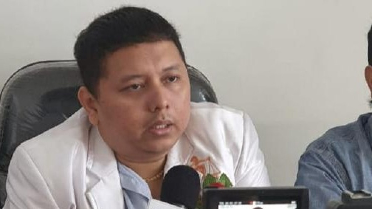 Pengacara Iptu Rudiana Pitra Romadoni Nasution Gabung Golkar
            - galeri foto