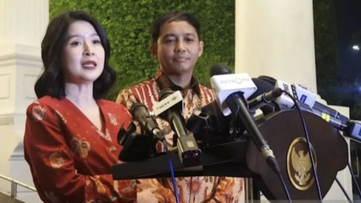 Tak Terima Jokowi Diserang Terus, Grace Natalie Minta PDIP Tarik Semua Kader dari Kabinet
            - galeri foto