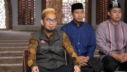 Langsung Dikepung Rezeki Doa Terkabul, jika Bertemu Orang Ini Tolong Kasih Sedekah Terbaik, Kata Ustaz Adi Hidayat