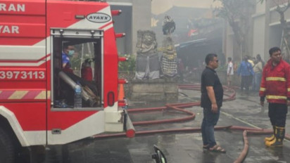 Pasar Seni Ubud Kebakaran di Hari Kemerdekaan, 21 Unit Damkar Dikerahkan