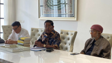 Mencuat, Isu Jokowi Jadi Ketua Dewan Pembina Golkar, Idrus Marham Beberkan Teknis Partai