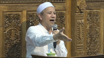 Memajang Foto Ulama dalam Rumah Kok Tak Boleh, Disebut Penghalang Malaikat Rahmat Masuk, Habib Novel Alaydrus Ingatkan Jangan...