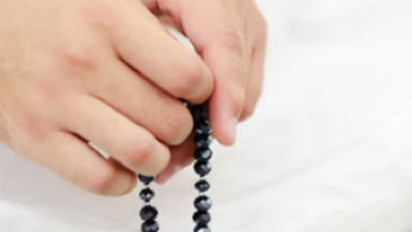 Zikir Khusus yang Dibaca Setelah Ashar, Maghrib dan Subuh