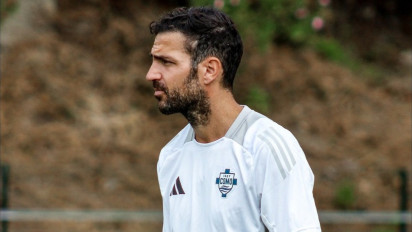 Cesc Fabregas Laris Manis Diincar Barcelona hingga Manchester City, Pengusaha asal Indonesia Dipuji Media Italia