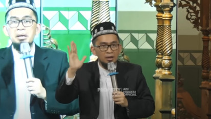 Kentut saat Shalat di Shaf Depan, Langsung Keluar atau Diam Tunggu Shalatnya Selesai? Kata Ustaz Adi Hidayat...