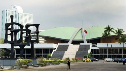 Hari Ini Baleg DPR Gelar Rapat Bahas Pilkada, Bakal Anulir Putusan MK soal Ambang Batas Pencalonan Kepala Daerah?