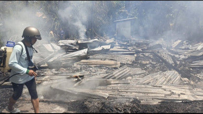 Dilalap Si Jago Merah, Satu Unit Rumah di Majene Rata dengan Tanah