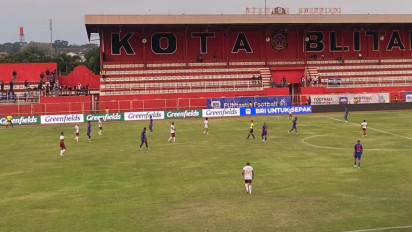 Arema FC Mendapat Teguran dari LIB Soal Kualitas Lapangan Stadion Supriyadi Blitar