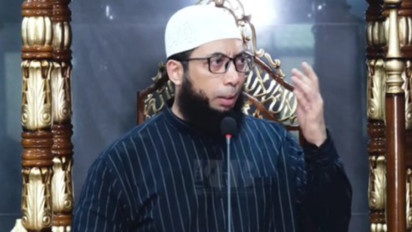 Istri Selingkuh Apakah Harus Langsung Diceraikan? Begini Saran Ustaz Khalid Basalamah