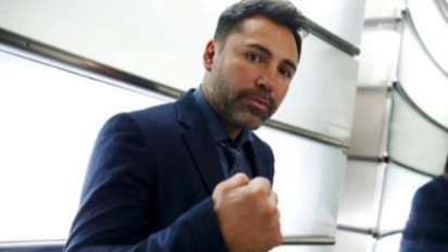 Legenda Tinju Kelas Berat Oscar De La Hoya Prediksi Jake Paul Bakal Rebut Sabuk Juara Dunia