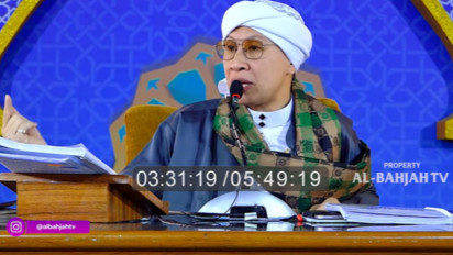 Memangnya Boleh Minta Air Doa ke Ustaz? Termasuk Syrik atau Tidak? Buya Yahya Jelaskan Itu Hukumnya...