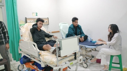 Ricuh! Demo di Semarang Makan Korban, Belasan Mahasiswa Masuk IGD Rumah Sakit Akibat Gas Air Mata