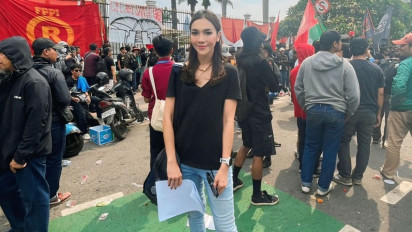 Ikut Turun di Aksi Kawal Putusan MK, Anggy Pasaribu: Demokrasi Itu Milik Rakyat Bukan Cuma Penguasa!