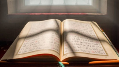 Nabi Zakaria AS Tak Lelah Berdoa hingga Akhirnya Allah SWT Karuniakan Nabi Yahya Sebagai Anaknya, Tafsir Surah Al Anbiya Ayat 90