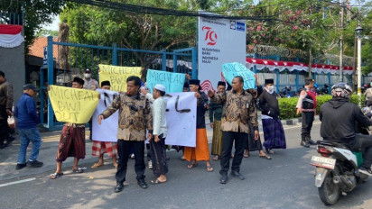 Perwakilan Santri Geruduk Kantor Demokrat, Ada Apa?