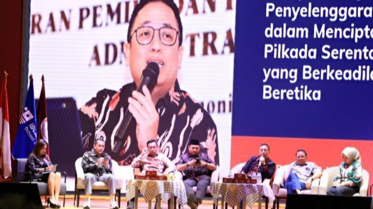 Pasca Putusan MK Terbaru, Bawaslu Minta DPR Segera Revisi UU Pilkada Sesuai Mahkamah Konstitusi
            - galeri foto