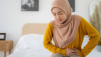 Suami Memaksa Minta Dilayani Hubungan Intim ke Istri yang Lagi Haid? Buya Yahya Tegas Jawab Begini: Mohon Maaf Jika Para Suami Mengeluarkan...