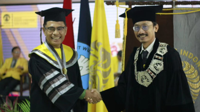 Saleh Husin Diwisuda Bersama Ribuan Wisudawan Universitas Indonesia