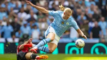 Pesepak bola Manchester City Erling Haaland