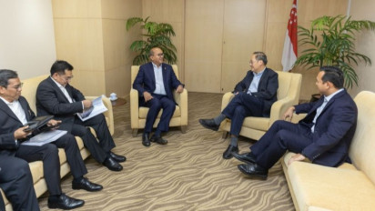 Belum Lama Dilantik, Menteri Rosan Roeslani Temui PM Singapura untuk Jajaki Target Investasi Rp979 Triliun: Hilirisasi Sektor Ini Jadi Prioritas