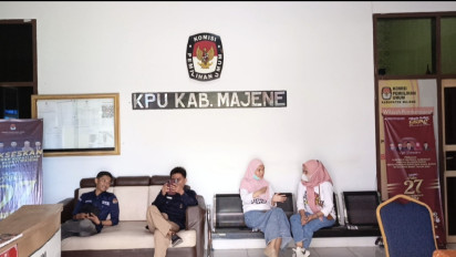 Hari Pertama Pendaftaran Paslon Pilkada 2024 , Suasana di Kantor KPU Majene Sepi