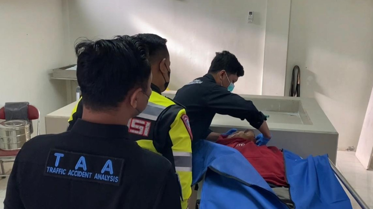 Diduga Kurang Konsentrasi Pelajar di Ponorogo Tabrak Pemotor Hingga Tewas
            - galeri foto