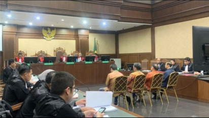 Rugikan Negara Rp300 Triliun, Tiga Petinggi Smelter Swasta Didakwa Terseret Korupsi Timah