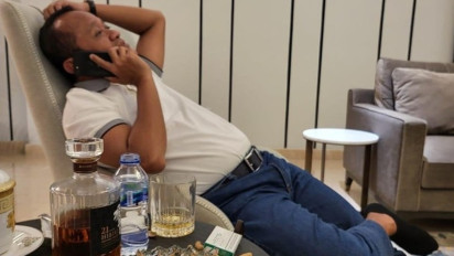 Penyebar Foto Bahlil dengan Botol Whisky Hibiki Seharga Rp30 Juta Dipolisikan