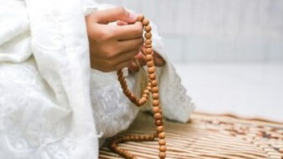 Tafsir Surah Ar Rum Ayat 17: Bertasbihlah atau Berzikirlah, Agar Kegembiraan dan Kesenangan di Surga Dapat Dicapai