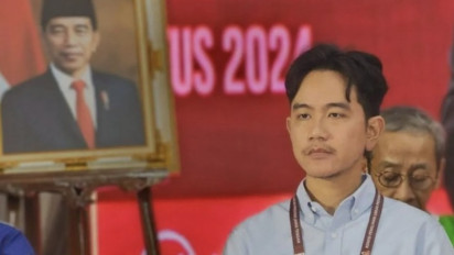 Gibran Dampingi Ahmad Luthfi-Taj Yasin Daftar Pilkada Jateng ke Kantor KPU