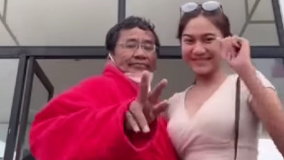 Viral Video Joget Asik dengan Azizah Salsha, Hotman Paris: Dia Cantik dan Seksi Juga