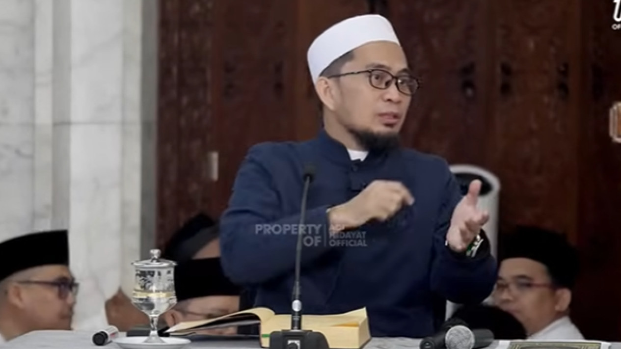 Ternyata Perempuan Tak akan Dapat Bidadari apalagi Bidadara di Surga, Kata Ustaz Adi Hidayat Dilayani Sosok...
            - galeri foto