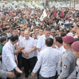 Gema Takbir dan Teriakan Selaras Mewarnai Pendaftaran Cagub Ruksamin-Syafei di KPU Sulawesi Tenggara