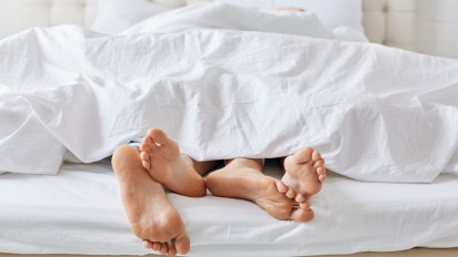 Benarkah Malam Jumat Waktu Khusus Bagi Suami Istri? Ternyata Kata Ustaz Adi Hidayat Istilah Itu Karena Hadis Ini…