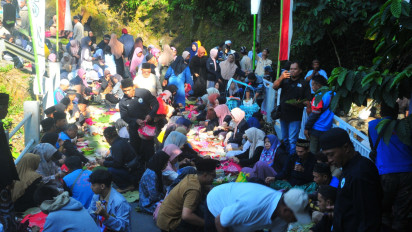 Kemarau Panjang, Ratusan Warga Lereng Muria Kudus Gelar Tradisi Guyang Cekatak Meminta Hujan