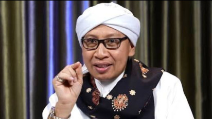 Suami Tidak Kerja Tapi Dinafkahi Istri, Memangnya Boleh? Buya Yahya Jawab Tegas dalam Islam Hukumnya…