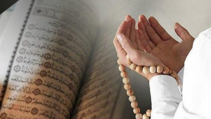 Orang yang Istighfar di Akhir Malam Seperti Berinfaq, Ustaz Adi Hidayat: Lihat Surah Ali Imran Ayat 17