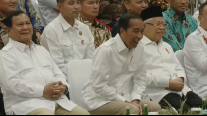 Momen Jokowi Tertawa Lepas dalam Acara Apel Akbar Kader Gerindra, Ini Penyebabnya