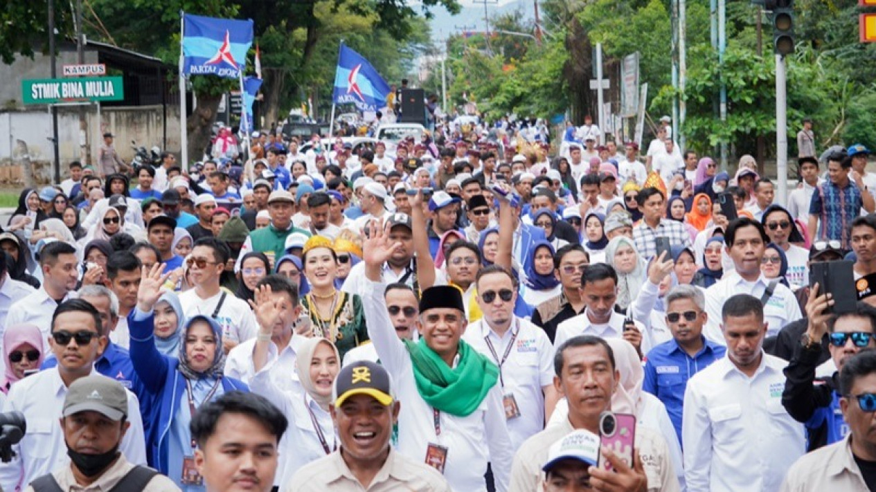 Anwar Hafid Disebut Pemimpin yang Berkomitmen Terhadap Pendidikan, Ini Buktinya
            - galeri foto