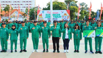 Lepas Atlet Jatim Menuju PON XXI Aceh-Sumut, Pj. Gubernur Adhy Optimis Bawa Pulang Juara Umum