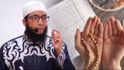 Mulai Malam Nanti Usai Shalat Tahajud Amalkan Satu Surat ini, Langsung Diguyur Rezeki Kata Ustaz Khalid Basalamah