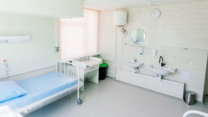 Heboh! Nama RS Medistra di Medsos Diduga Larang Dokter Berhijab Tuai Kritikan, Ingatkan Pesan Ustaz Adi Hidayat Lebih Pilih....