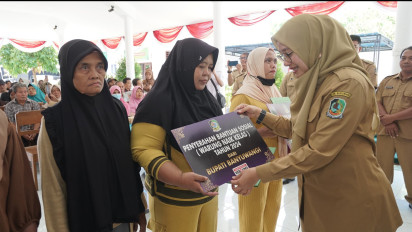 Sejak Tahun 2021, Lebih dari Seribu Pedagang Kecil di Banyuwangi Terima Bantuan Alat Usaha "Wenak"